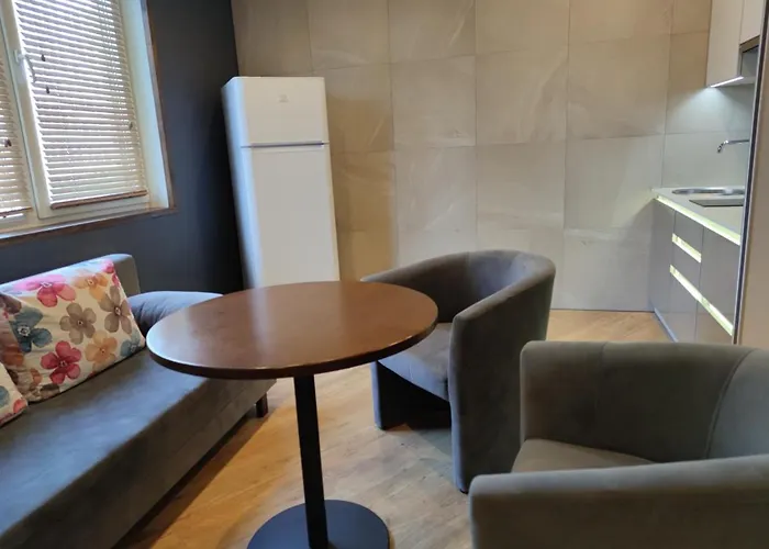 стильный лофт с подвесным креслом в аркадии возле моря! Appartement *