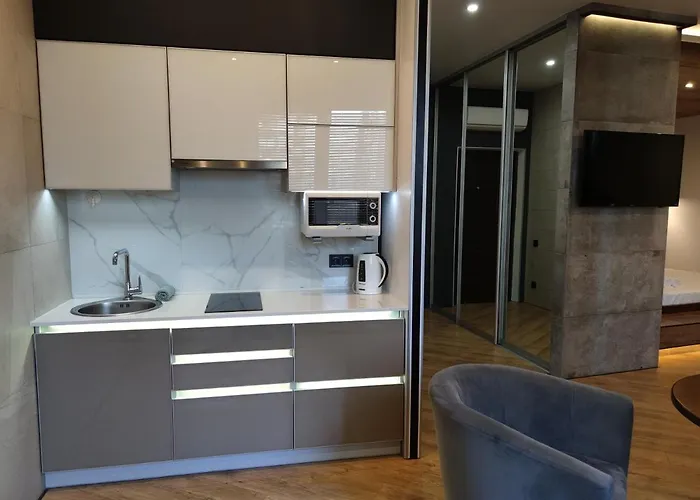 стильный лофт с подвесным креслом в аркадии возле моря! Odessa