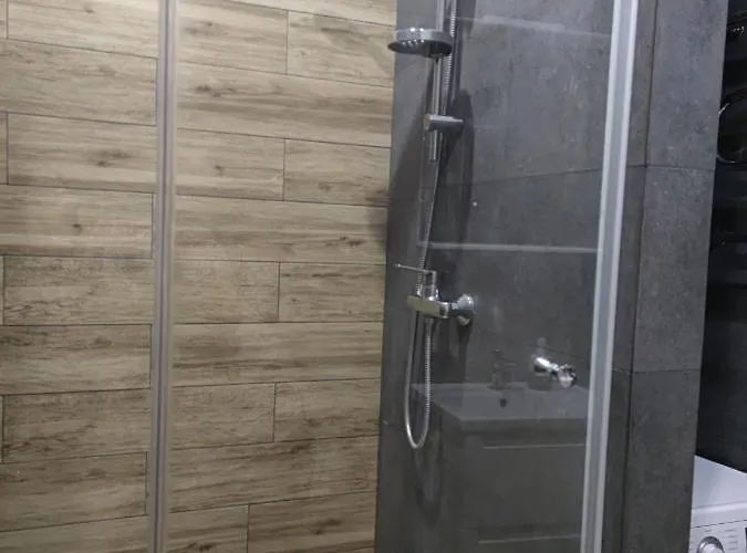 стильный лофт с подвесным креслом в аркадии возле моря! *