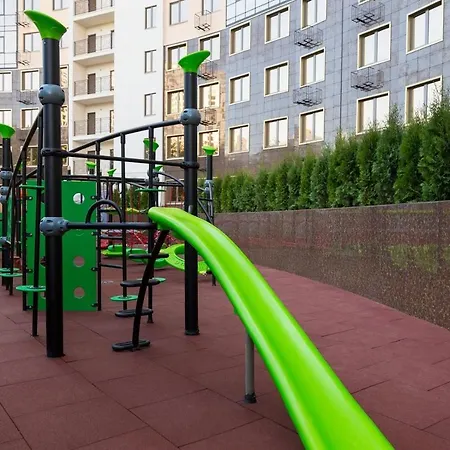 Apartmán стильный лофт с подвесным креслом в аркадии возле моря!